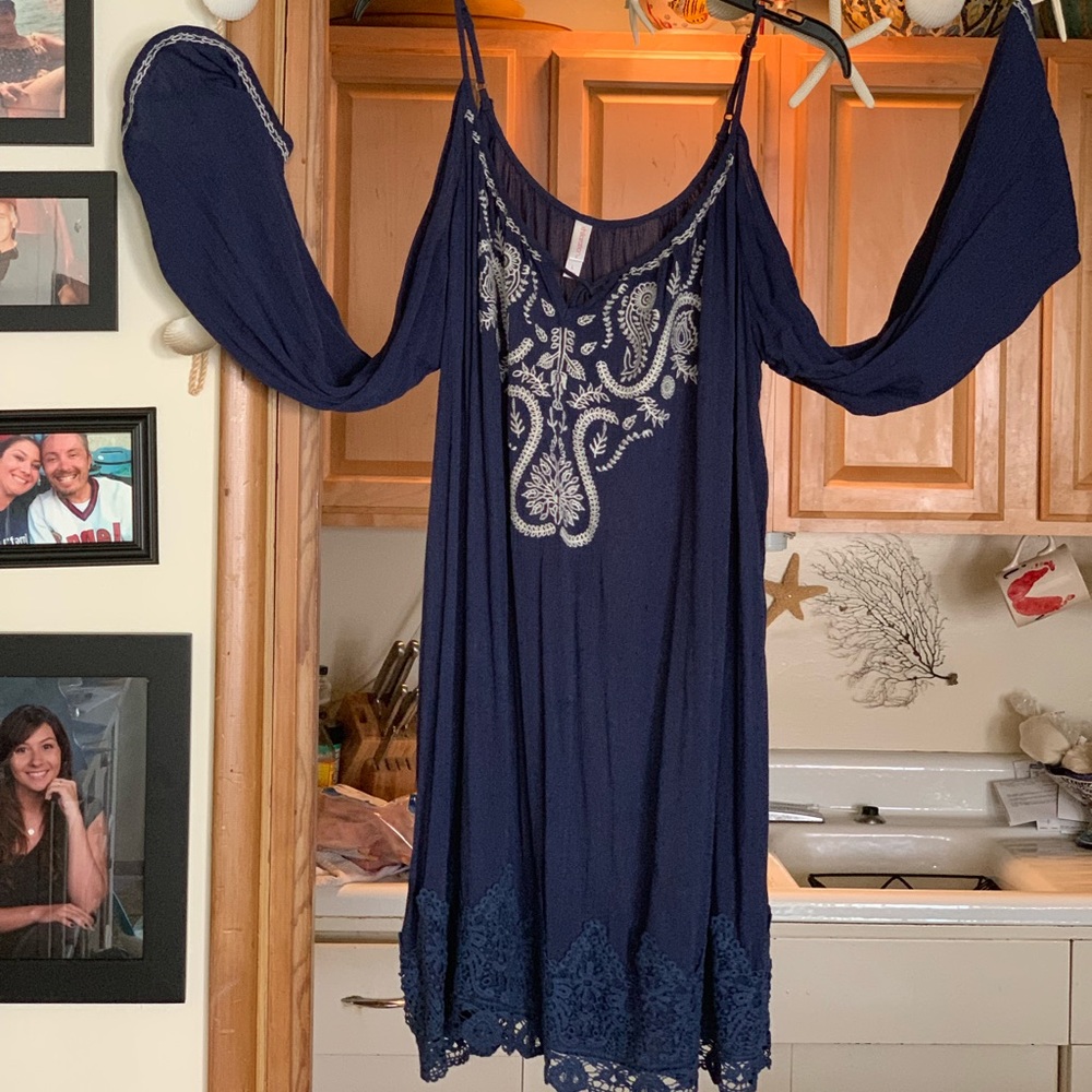 Dark blue dress
